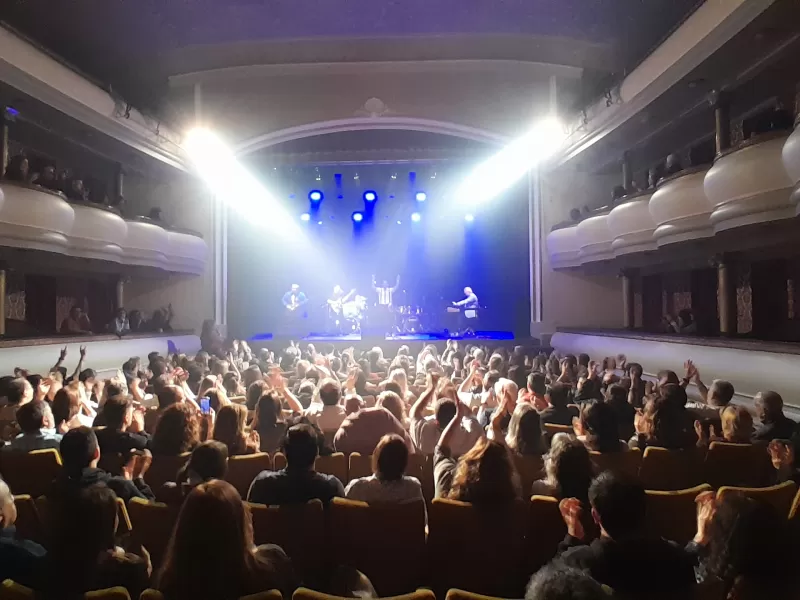 El delicado sonido de Los Endos