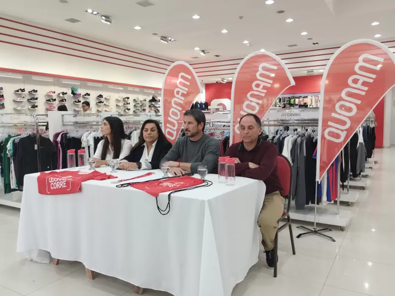 Merino participó del lanzamiento de Quonam Corre