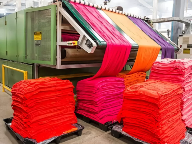 Fuerte ca&iacute;da de la actividad textil