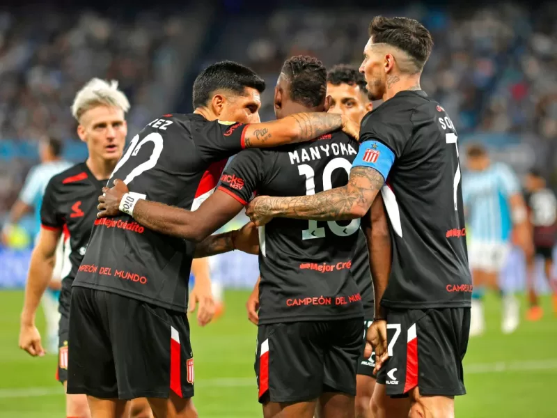 El partido del año: Estudiantes le ganó 5 a 4 a Racing y lo alejó del campeonato