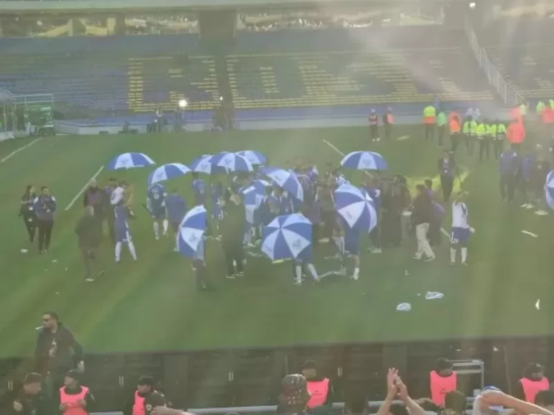 Velez se coronó campeón de la Supercopa