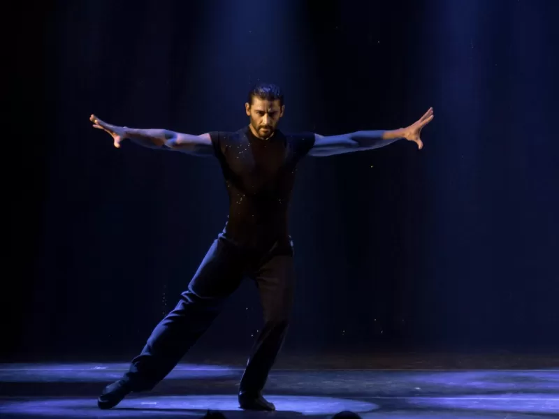 Hern&aacute;n Piqu&iacute;n regresa a Trelew con un tributo a Soda Stereo