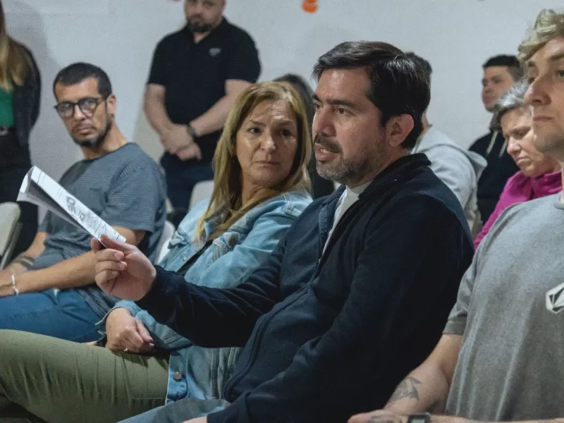 Dirigentes vecinales se capacitaron en Boleta Única de Papel