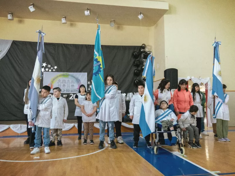 La diputada Tamame presente en celebración de la Escuela N°552