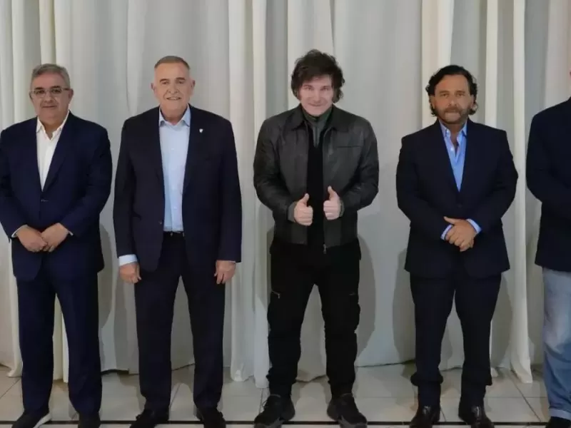 Gobernadores dialoguistas piden cambios en el proyecto de reforma laboral