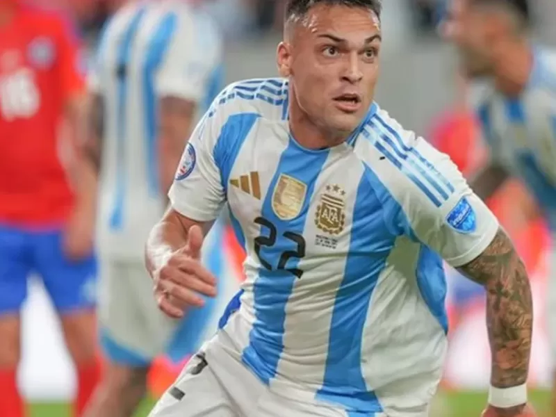 Lautaro le dio el triunfo a Argentina sobre el final