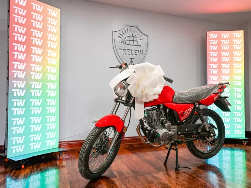 El Municipio realiz&oacute; el segundo sorteo de motos entre contribuyentes al d&iacute;a