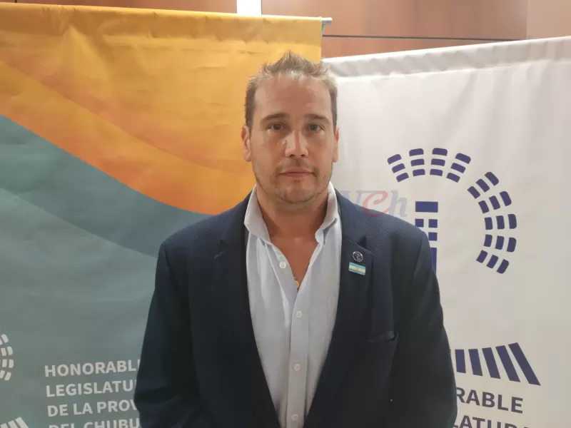 Fita: "Este Gobierno provincial tira anuncios de Tik Tok e Instagram"