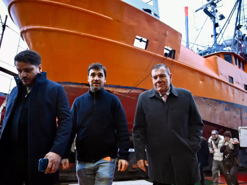 Brand&aacute;n: "La pesca es una actividad estrat&eacute;gica para el desarrollo de la provincia"