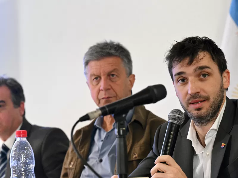 Torres presentó los resultados del Censo a la administración pública