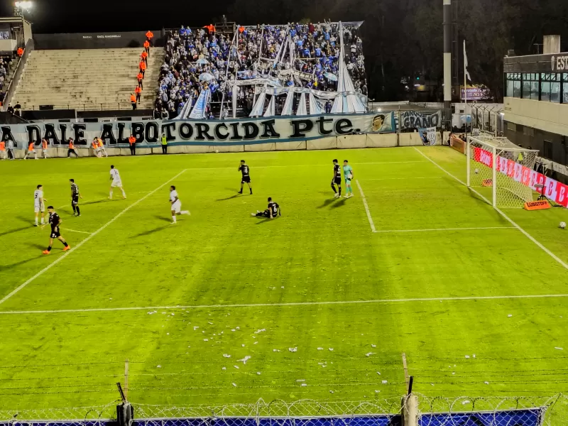 V&eacute;lez cumpli&oacute; y avanz&oacute; a octavos de final de la Copa Argentina