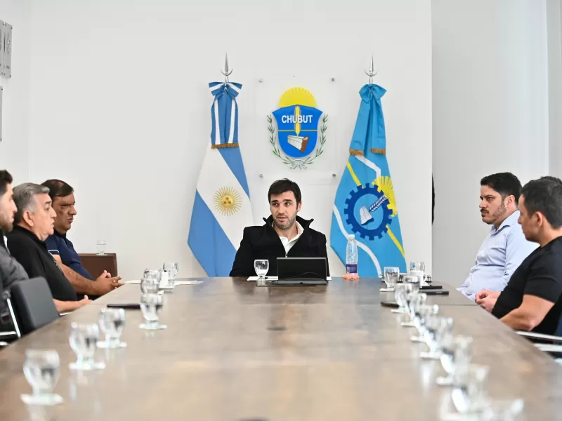 Chubut apunta a la reactivaci&oacute;n de la pesca de merluza