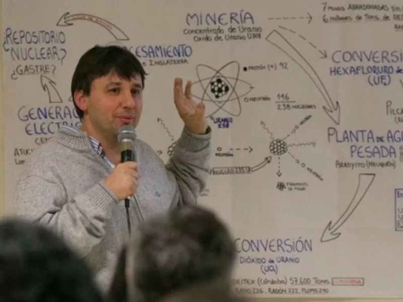 Lada: "Este anuncio de desarrollo minero es un giro en el discurso del Gobernador"