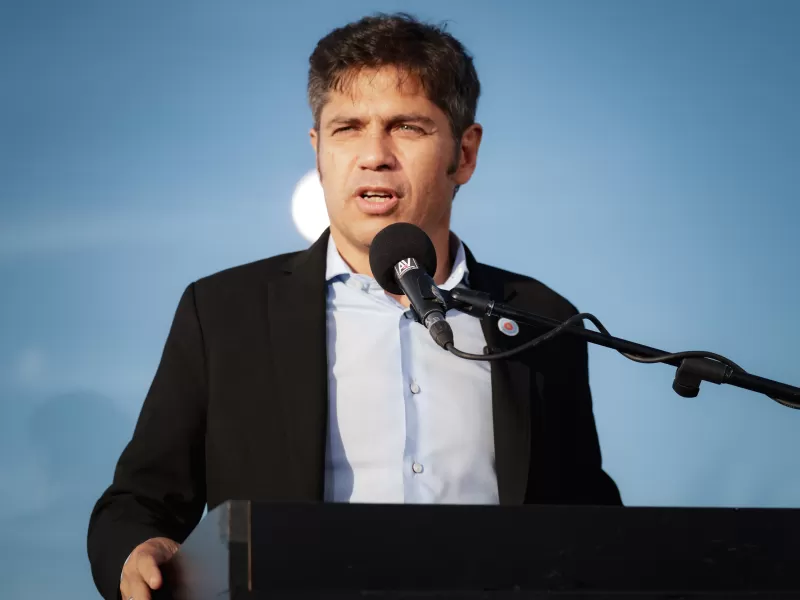 Kicillof: "El Gobierno nacional est&aacute; poniendo en riesgo el tejido productivo y social"