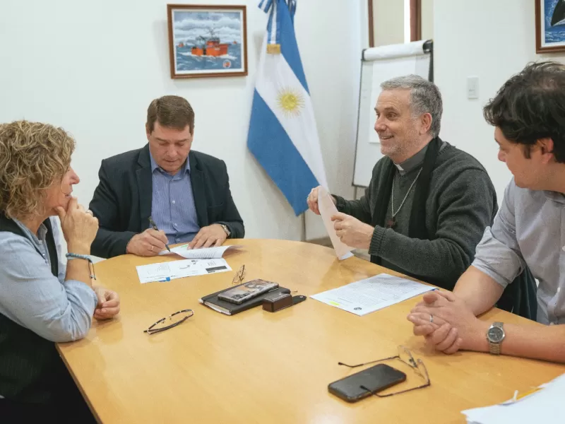 Municipio y Di&oacute;cesis firmaron convenio de permuta para infraestructura institucional
