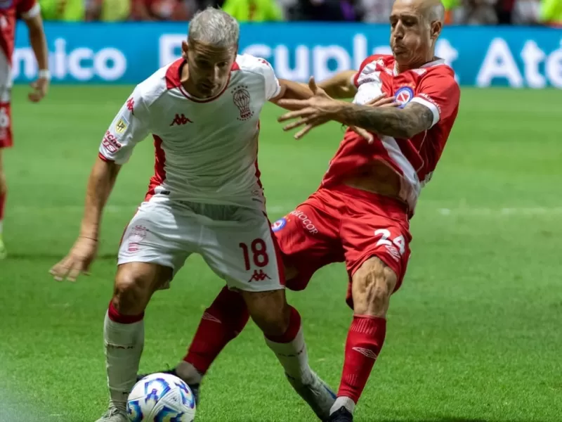 Dos partidos cierran la fecha 16