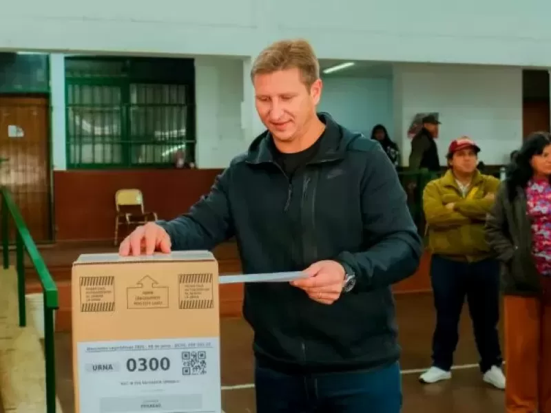 El oficialista Frente Renovador obtuvo un contundente triunfo
