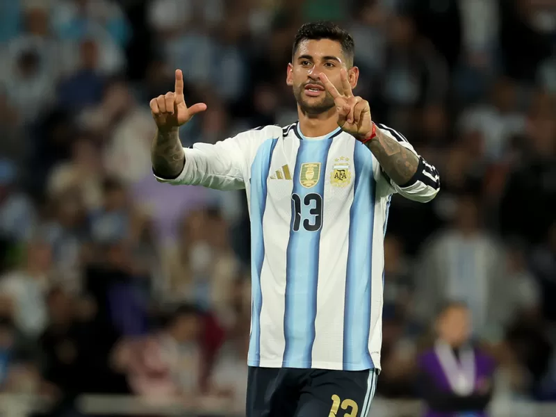 Goleada de Argentina en el inicio de la gira postmundial