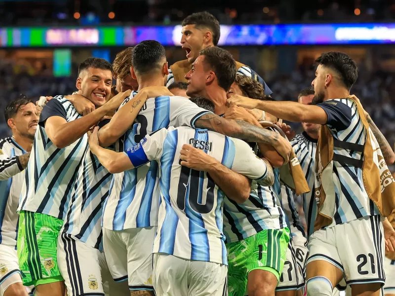 Primero hay que saber sufrir: Argentina gan&oacute; en suplementario