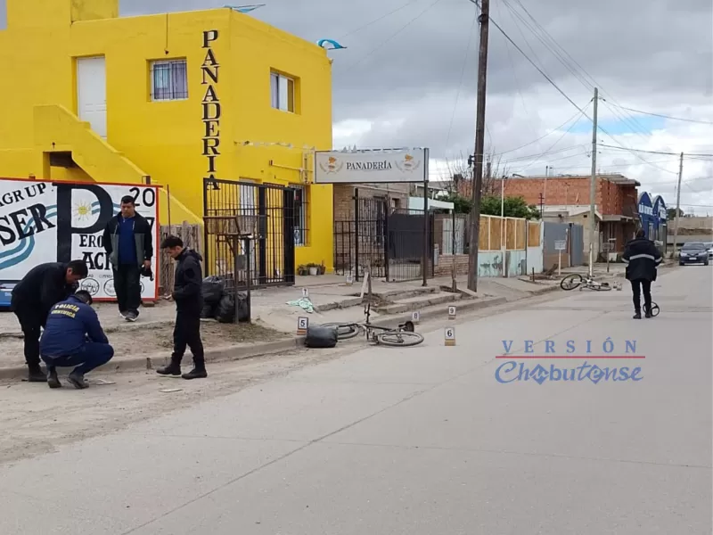 Dos heridos de bala a plena luz del d&iacute;a y en la v&iacute;a p&uacute;blica