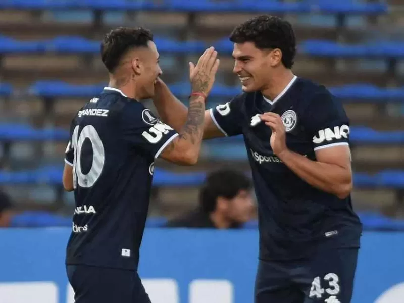 Hist&oacute;rico debut de Independiente Rivadavia en la Libertadores