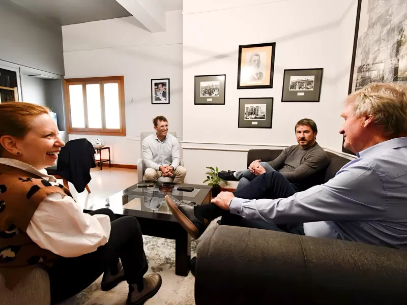 Trelew: Merino dialogó con el empresario Willy Pats