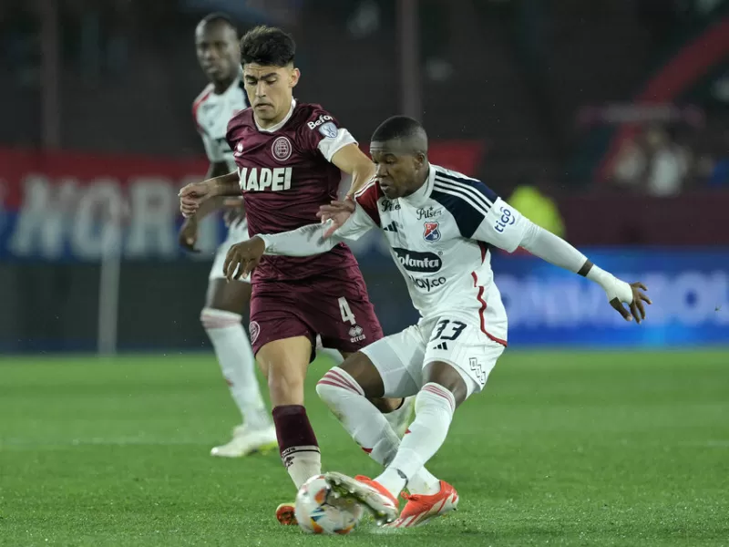 Lanús ganó por penales y es semifinalista