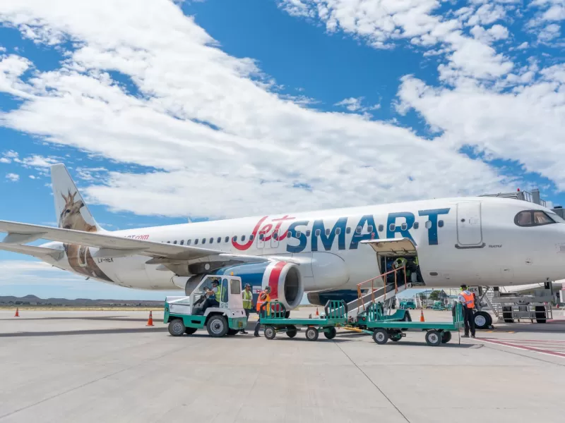Torres confirmó el regreso de JetSMART a Chubut