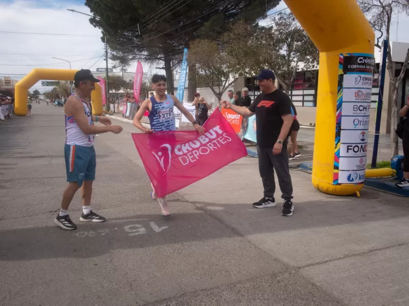 Más de 200 competidores en la primera Corrida Diario Crónica
