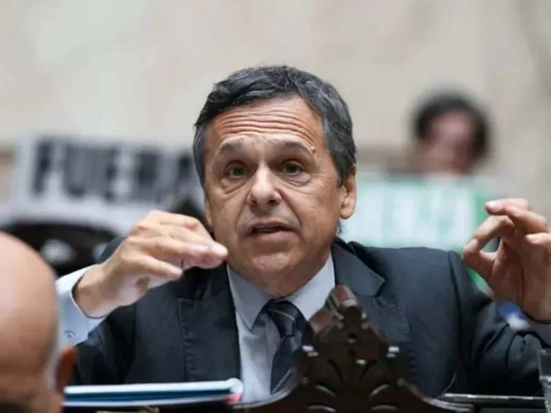 Ley de Glaciares: Giuliano propone una consulta popular vinculante