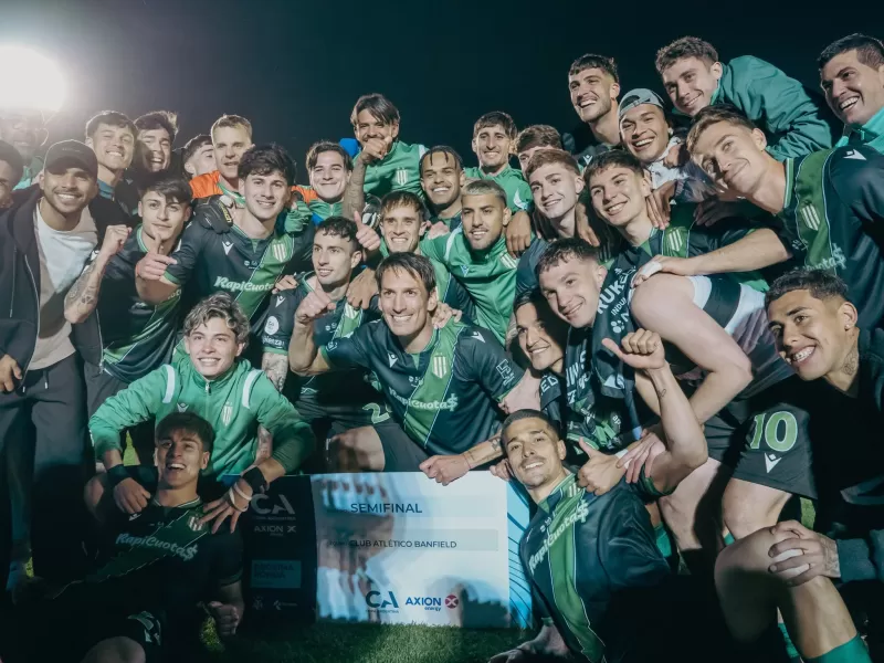 Banfield es el primer semifinalista de la Copa Argentina