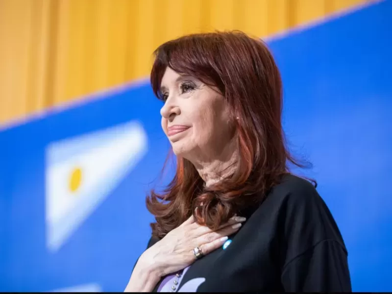 CFK: "Pueden encerrarme a mí, pero no a todo el pueblo argentino"