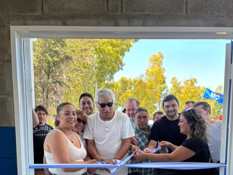 El SEC inauguró el "Salón del Parque" en el Polideportivo