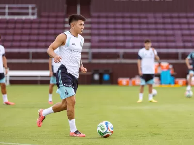 Argentina enfrenta a Honduras