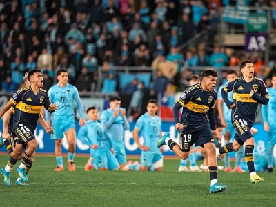 Boca pas&oacute; por penales y sigue en la Sudamericana
