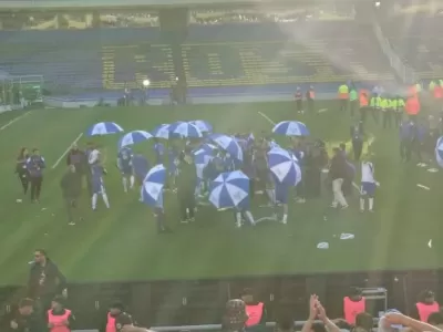 Velez se coronó campeón de la Supercopa