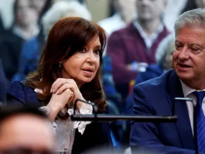 Carta abierta de CFK: ir&aacute; a la ONU y sus abogados dieron detalles de la presentaci&oacute;n
