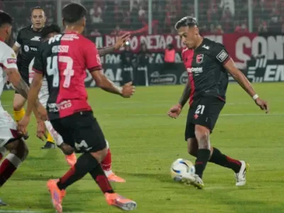 Uni&oacute;n y Newell's abren la fecha 15
