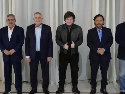 Gobernadores dialoguistas piden cambios en el proyecto de reforma laboral