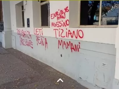 Avanzar&aacute;n con denuncias contra los responsables de las pintadas al Municipio