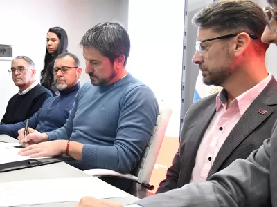 Merino firmó un convenio por el Loteo Belgrano
