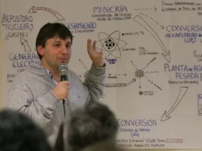 Lada: "Este anuncio de desarrollo minero es un giro  en el discurso del Gobernador"
