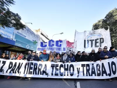 Organizaciones sociales y gremiales se movilizaron en el D&iacute;a de San Cayetano