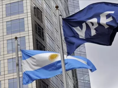 Suspendieron de forma temporaria la entrega de las acciones de YPF