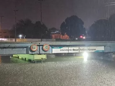 Temporal en la provincia de Buenos Aires: evacuados, anegamiento de calles y ríos crecidos
