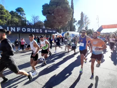 Se desarroll&oacute; la "Corrida de los Clubes" con m&aacute;s de cien participantes