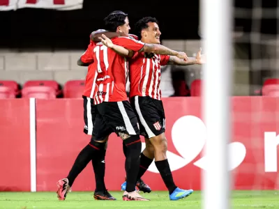 Estudiantes le gan&oacute; a Cusco y Boca venci&oacute; a Barcelona