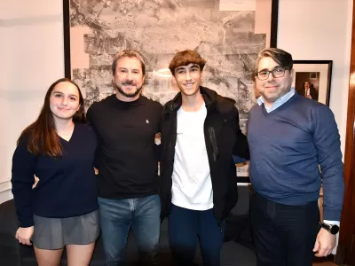 Merino apoyó proyecto solidario para asistir con leña a la meseta