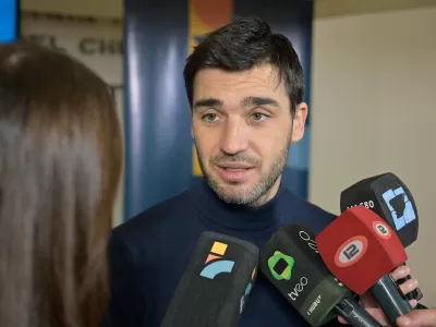 Torres convocó a legisladores de todos los partidos para discutir el Presupuesto Nacional
