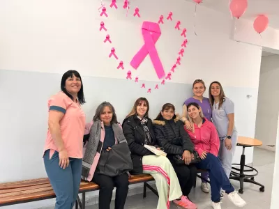 Hospitales realizan actividades en el Mes de la Prevenci&oacute;n de C&aacute;ncer de Mama